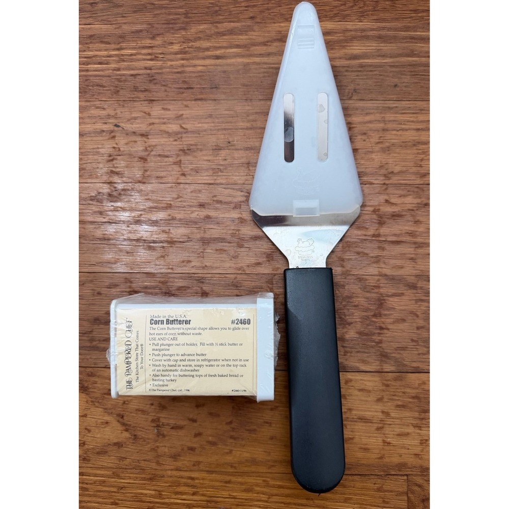 Pampered Chef Pie Server EUC and NEW Butterer #2460 Butter Holder Spreader